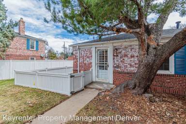 Main picture of 1220 Leyden St