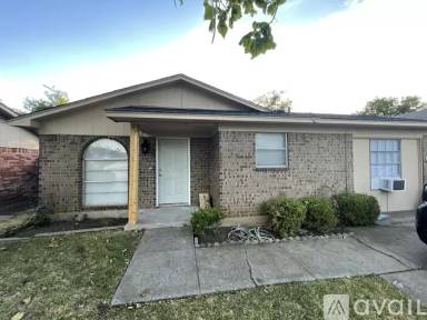 Main picture of 2453 Harrison St