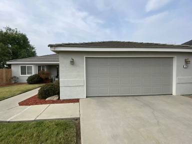 Main picture of 3208 Holly Ct