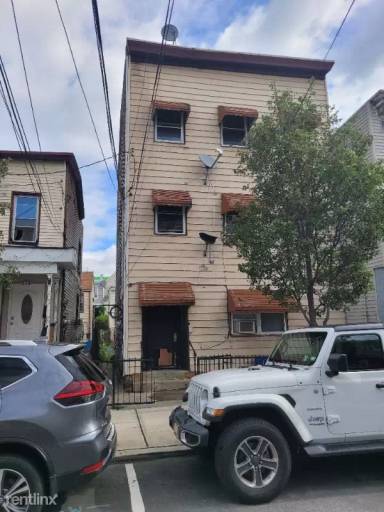 Main picture of 516 5th St