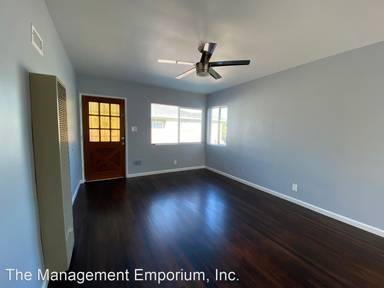 Main picture of 4816 Baltimore St