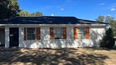 Main picture of 1456 Haywood Ave