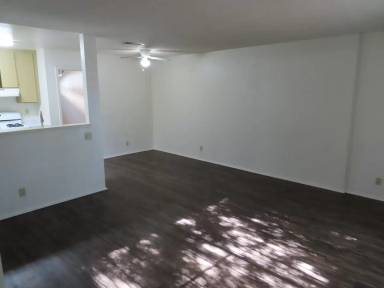Main picture of 1185 Persimmon Ave