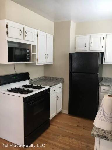 Main picture of 808 E Longview Ave