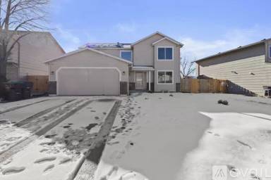Main picture of 825 Hubbell Dr