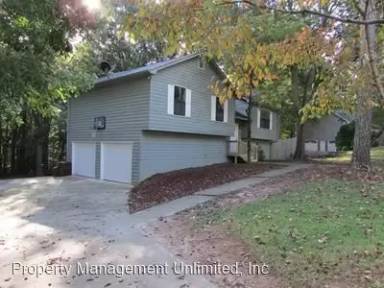 Main picture of 310 Hope Dr