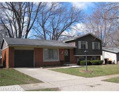 Main picture of 8969 Nottingham Dr