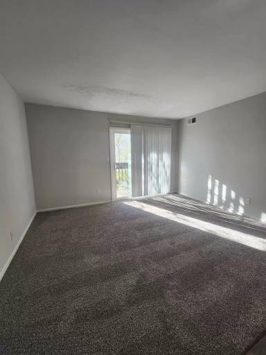 Main picture of 360 S Rosenberger Ave