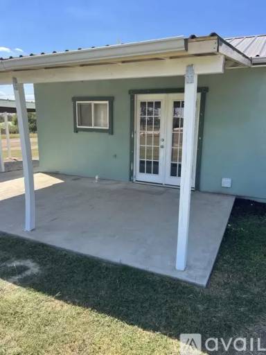 Main picture of 384 Depot St
