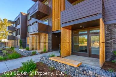 Main picture of Edison Apartments