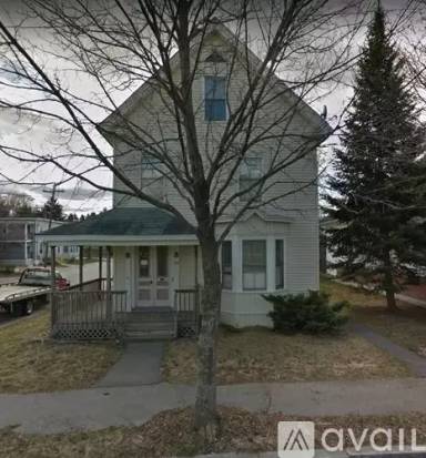 Main picture of 85 Nichols St