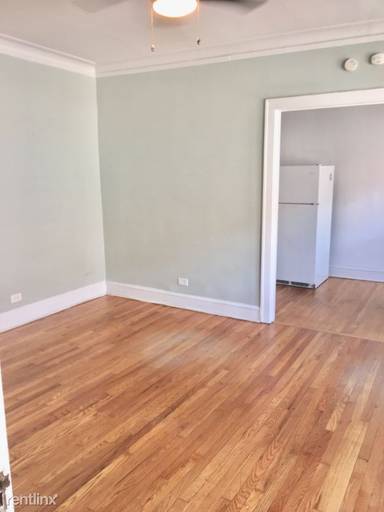 Main picture of 1303 Elmwood Ave