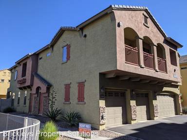 Main picture of Villagio At Tempe