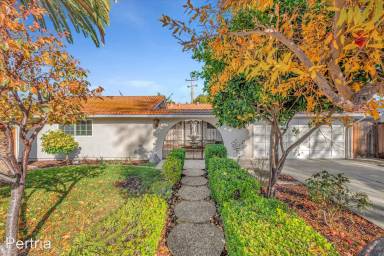 Main picture of 3543 Londonderry Dr