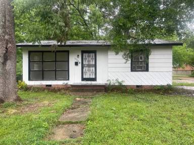 Main picture of 3702 Newman Ave