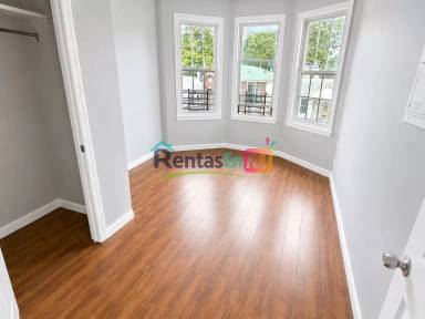 Main picture of 54 Brookdale Ave