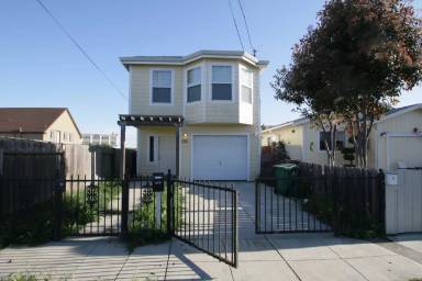 Main picture of 252 Willard Ave