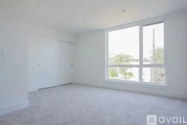 Main picture of 2843 S Myrtle St