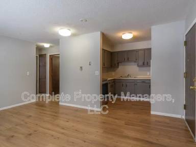 Main picture of 208 Franke St