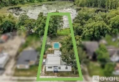Main picture of 1260 Seminola Blvd