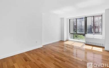 Main picture of Instrata Gramercy Apartments