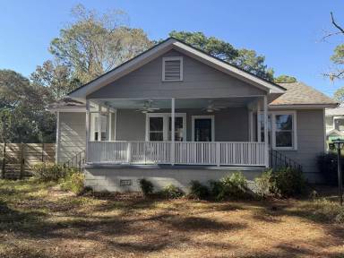 Main picture of 4605 Skidaway Rd