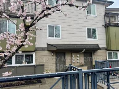 Main picture of 15821 NE Leary Way