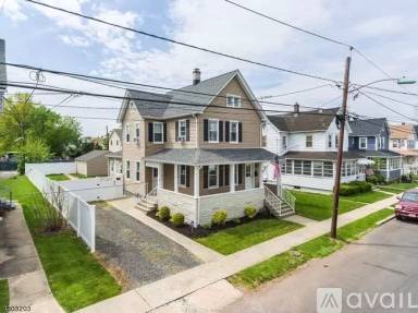 Main picture of 21 Codington St