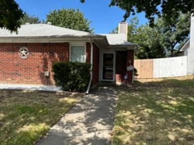 Main picture of 5812 Falconcrest Dr