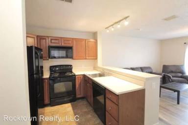 Main picture of Hunters Ridge Condominiums
