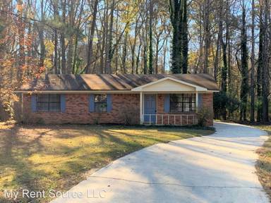 Main picture of 204 Doubletrace Ln