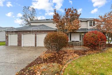 Main picture of 802 N Eagle St
