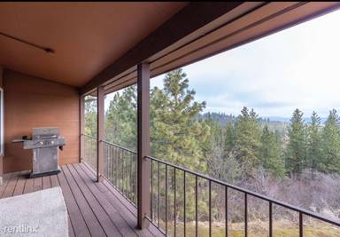Main picture of 3720 W Grandview Ave