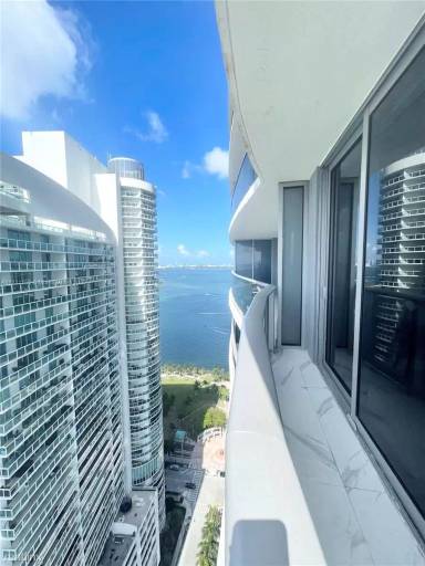 Main picture of Aria on The Bay