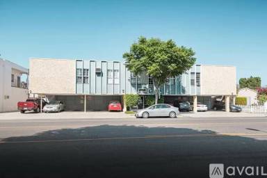 Main picture of 3720 Motor Ave