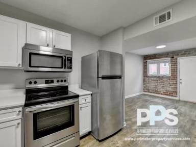 Main picture of 217-21 Lampkin St NE