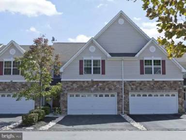 Main picture of 82 Haddon Ct