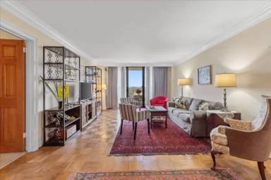 Main picture of The Kenwood Condominium