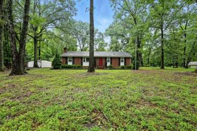 Main picture of 8250 Cadys Mill Rd