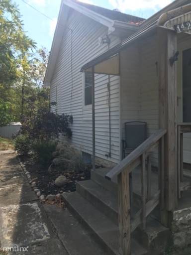Main picture of 1427 Virginia Ave
