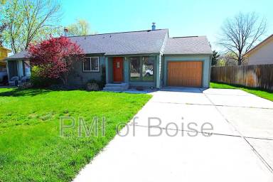 Main picture of 3357 S Williamsburg Way