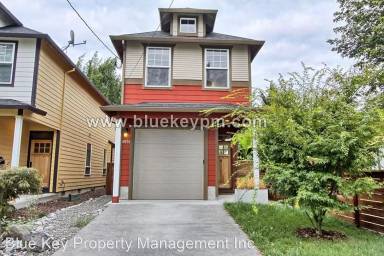 Main picture of 8814 N Curtis Ave