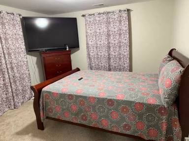 Main picture of 22 Somerset Dr