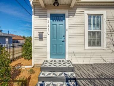 Main picture of 3210 McPherson Ave