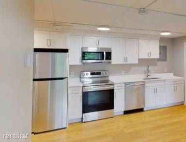 Main picture of 89 Woodrow Ave