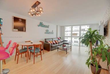 Main picture of Bayview Terrace Condo