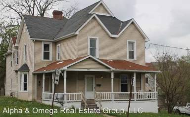 Main picture of 146 S Main St