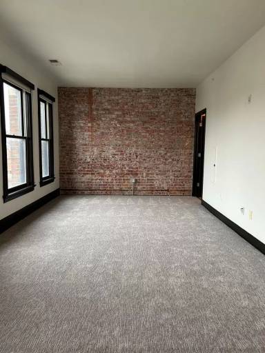 Main picture of 1722 Saint Marys Ave