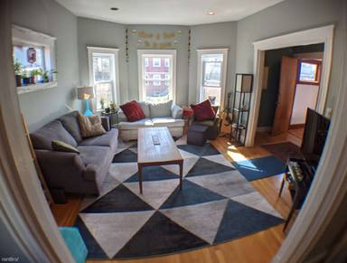 Main picture of 78 Woodlawn St