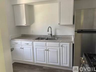 Main picture of 4204 N Olsen Ave